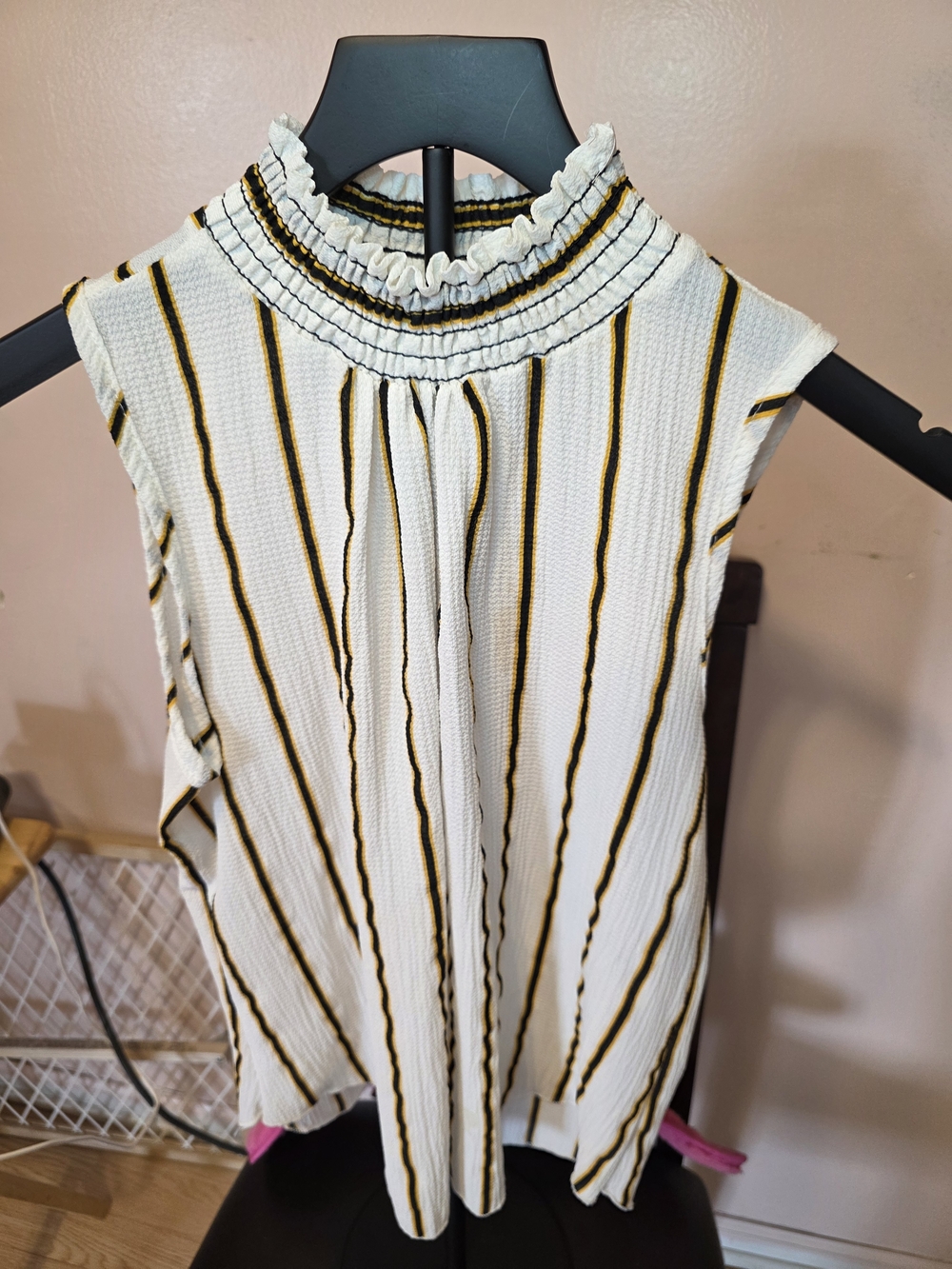 Sleeveless Ruffle Mock Neck Striped Blouse - White & Gold